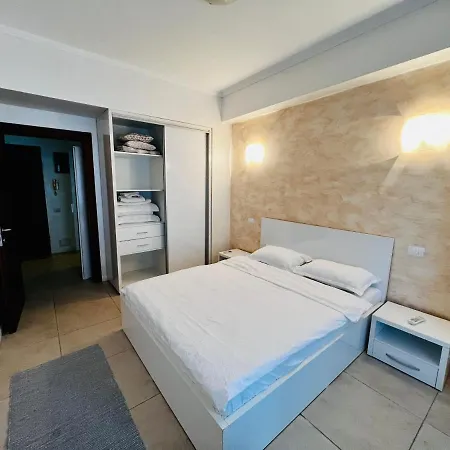 Apartment Kapi By The Lake I *